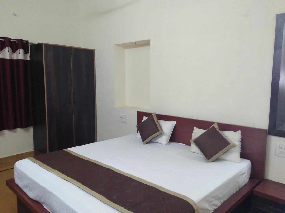 Prem Baba Guest House Джайсалмер Экстерьер фото