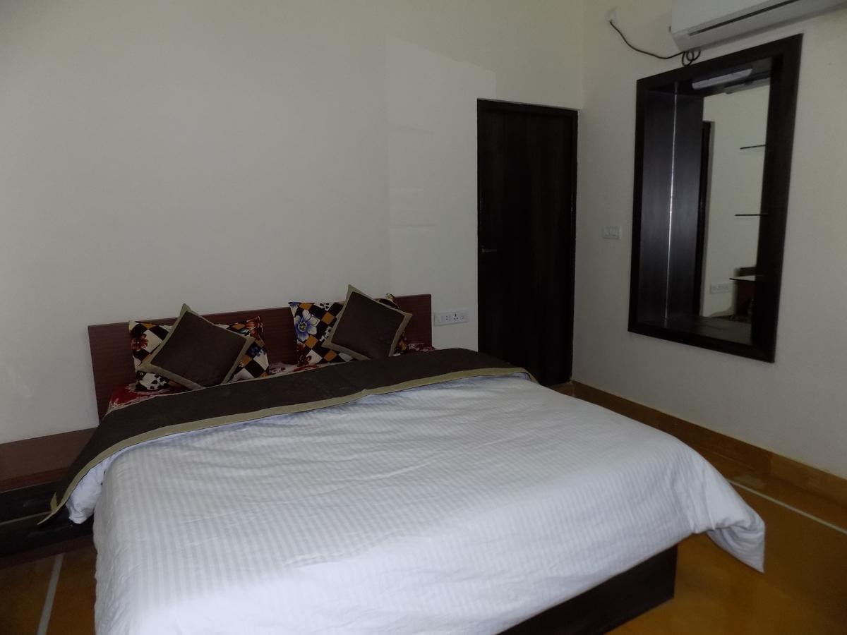 Prem Baba Guest House Джайсалмер Экстерьер фото